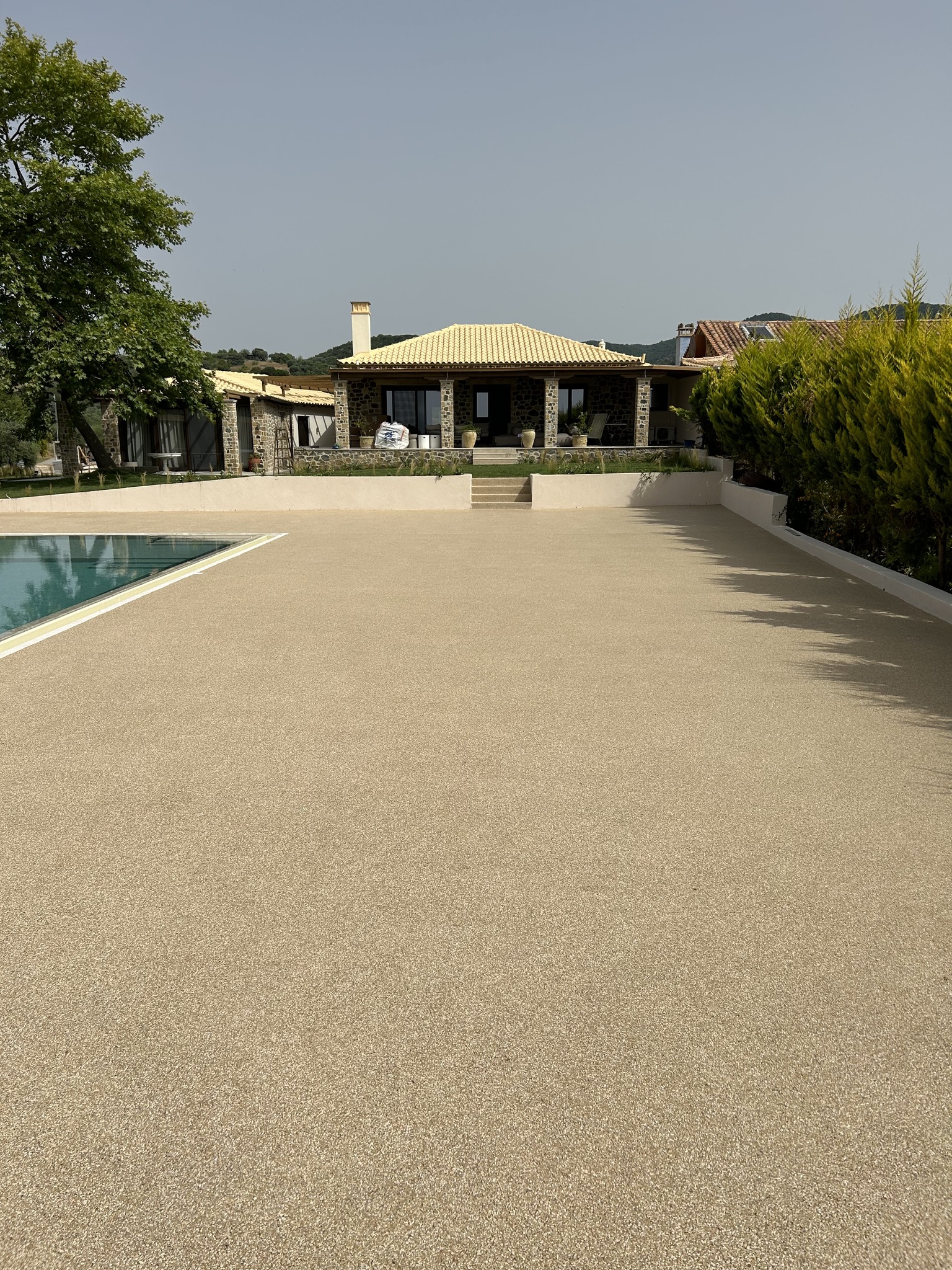 Stone Carpet Sand Brown